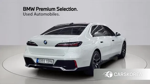 BMW 7 Series (G70) id 3700917 из Кореи 12