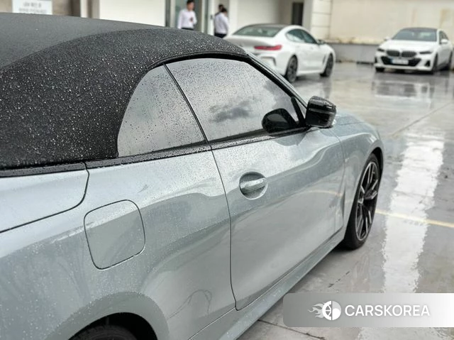 BMW 4 Series (G22) 2024 Светло-серебряный цвет из Кореи, фото 4