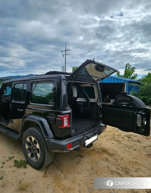 Jeep Wrangler (JL) 2021 Черный из Кореи, фото 2