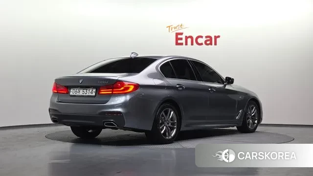 BMW 5 Series (G30) id 3672841 из Кореи 12