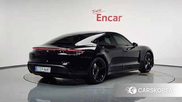 Porsche Taycan id 2985020 из Кореи 12