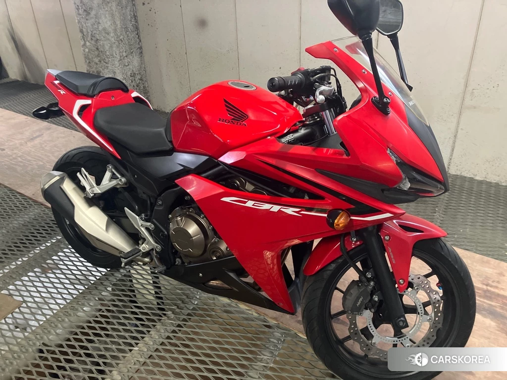 Проданный Honda CBR400R ABS 2016 из Японии