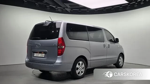Hyundai The New Grand Starex id 3329955 из Кореи 12