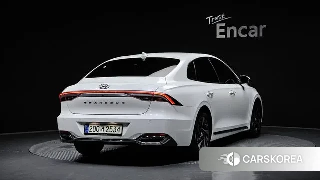Hyundai The New Grandeur IG Hybrid id 3017568 из Кореи 12