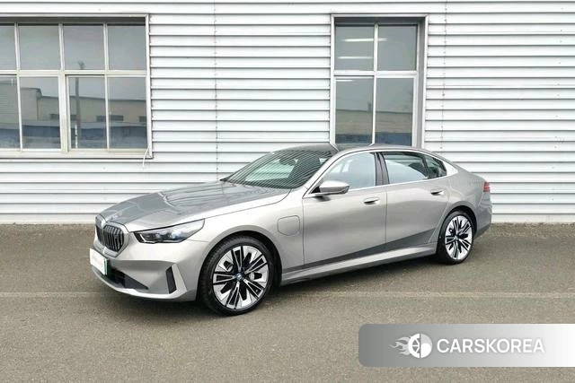 BMW i5 2025 Другой из Китая, фото 2