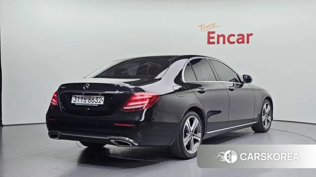 Mercedes-Benz E-Class W213 id 3955389 из Кореи 12