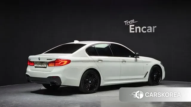 BMW 5 Series (G30) id 3627315 из Кореи 12