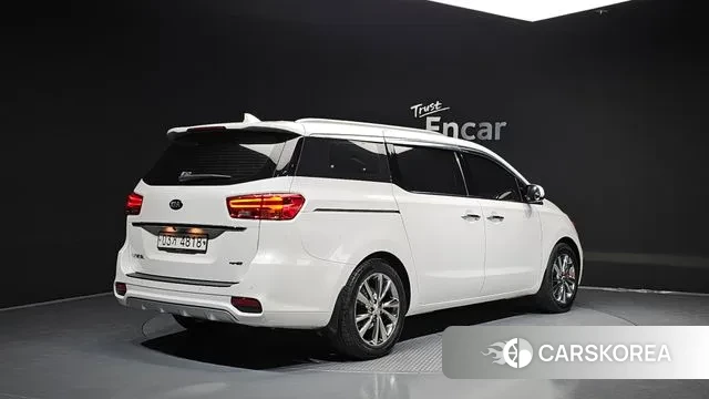 Kia The New Carnival id 3460148 из Кореи 12