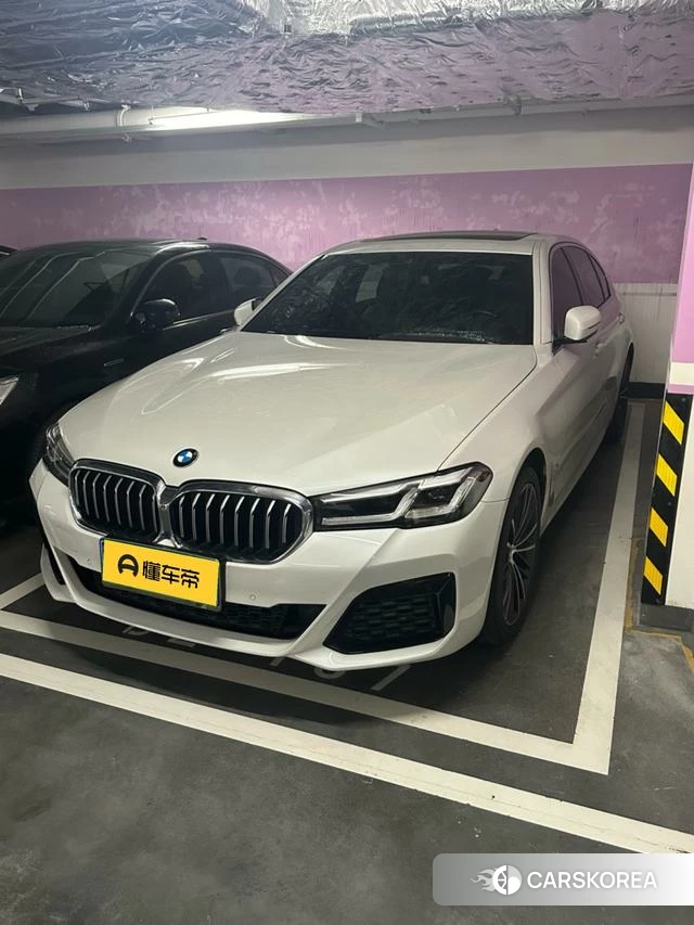 BMW 5 series 2021 Белый из Китая, фото 2
