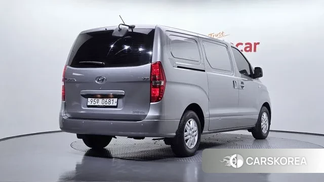 Hyundai The New Grand Starex id 2941514 из Кореи 12