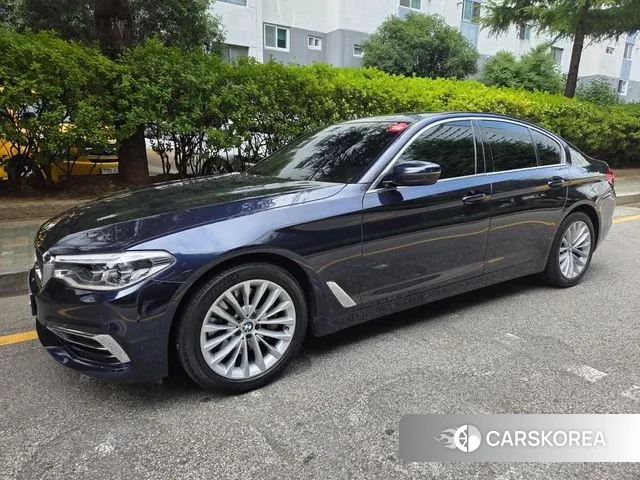 BMW 5 Series (G30) id 3407751 из Кореи 12