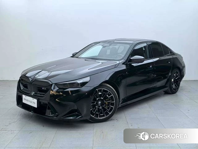 BMW M5 PHEV id 4256775 из Китая 10