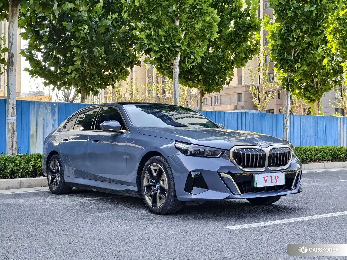 BMW i5 2024 Silver/gray из Китая, фото 2