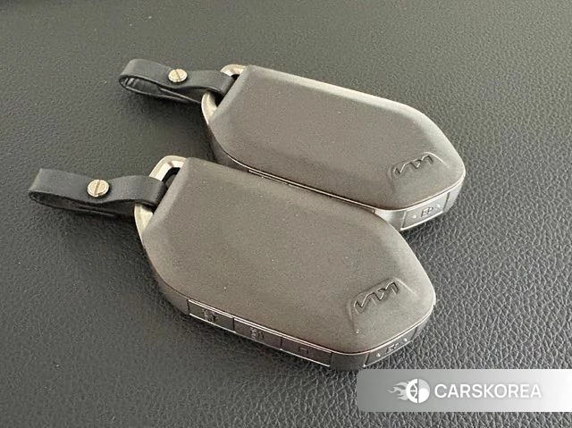 Kia The New K5 3rd generation 2023 Серый из Кореи, фото 3