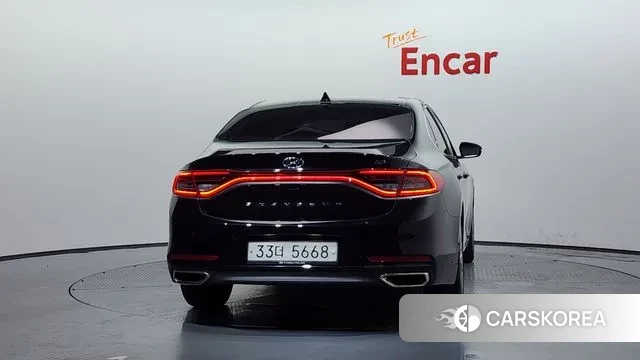 Hyundai Grandeur IG id 3024328 из Кореи 12