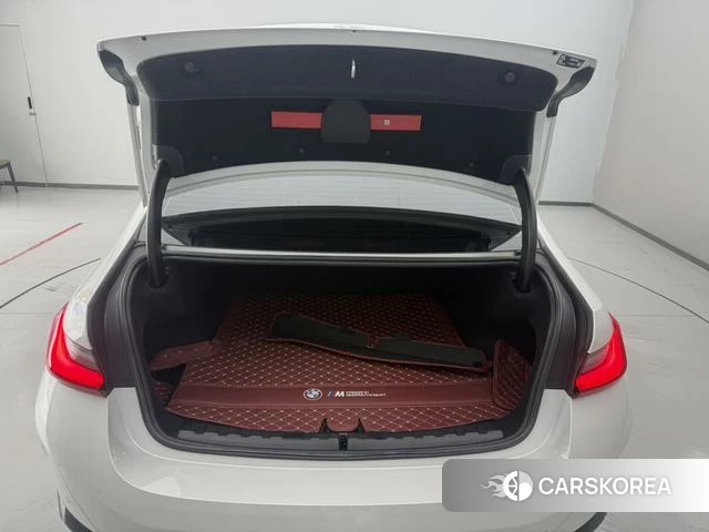 BMW i3 2025 Белый из Китая, фото 6