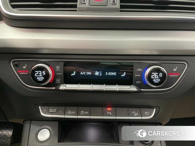 Audi Q5L id 4205738 из Китая 12