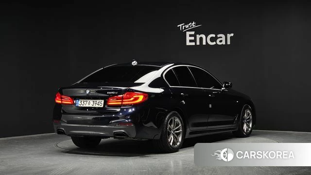 BMW 5 Series (G30) id 3808343 из Кореи 12