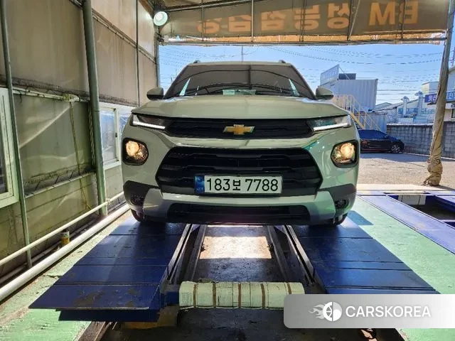 Chevrolet (GM Daewoo) Trailblazer 2023 Белый из Кореи, фото 2