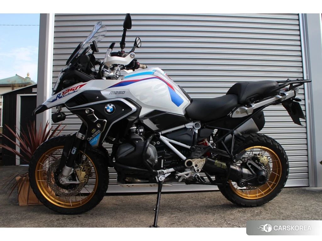 Проданный BMW R1250GS 2021 из Японии, фото 2