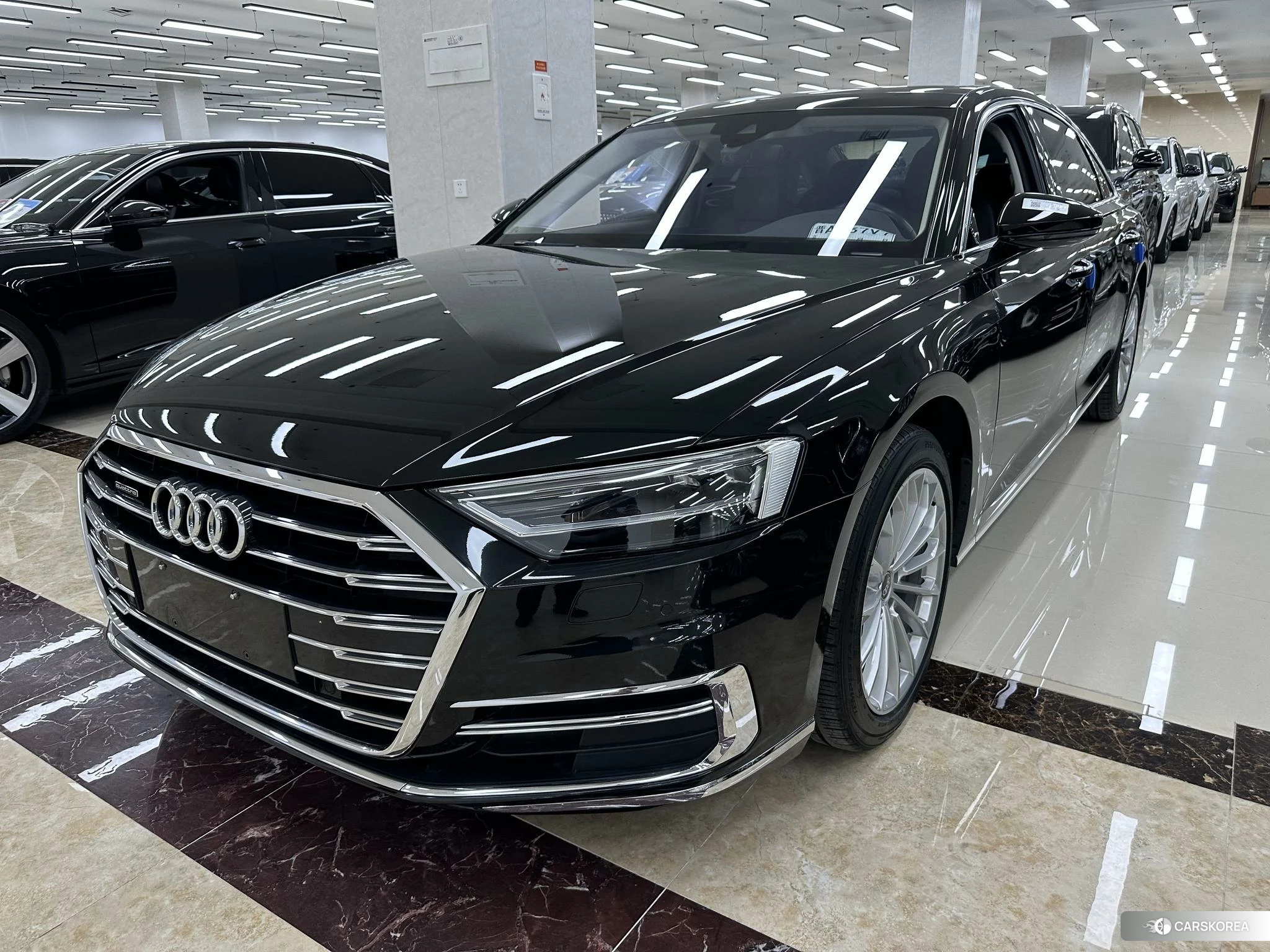 Audi A8 2020 Черный из Китая, фото 6