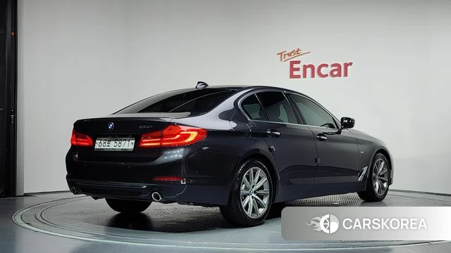 BMW 5 Series (G30) id 4581995 из Кореи 12