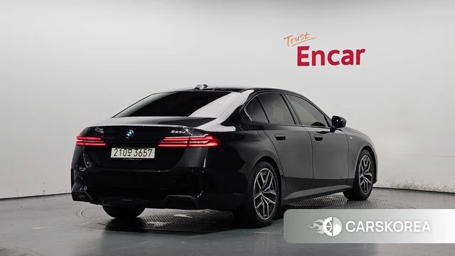 BMW 5 Series (G60) id 4487697 из Кореи 12