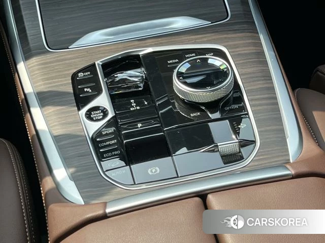 BMW X7 id 4275691 из Китая 8