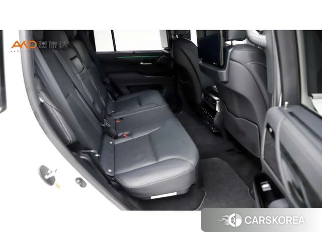 Lexus LX 2024 Белый из Китая, фото 2