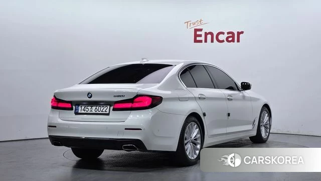 BMW 5 Series (G30) id 4470717 из Кореи 12