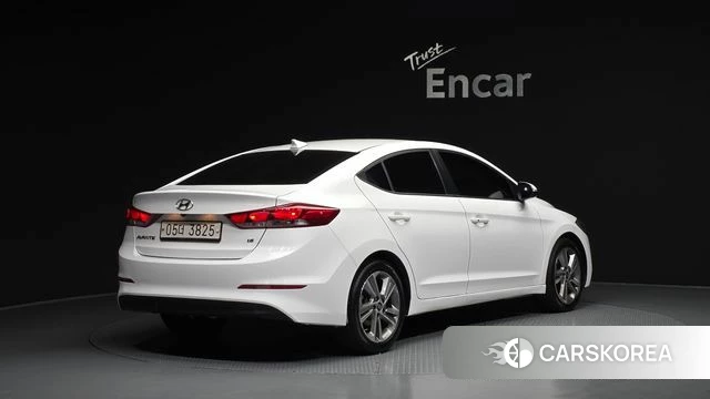 Hyundai Avante AD id 3873956 из Кореи 12