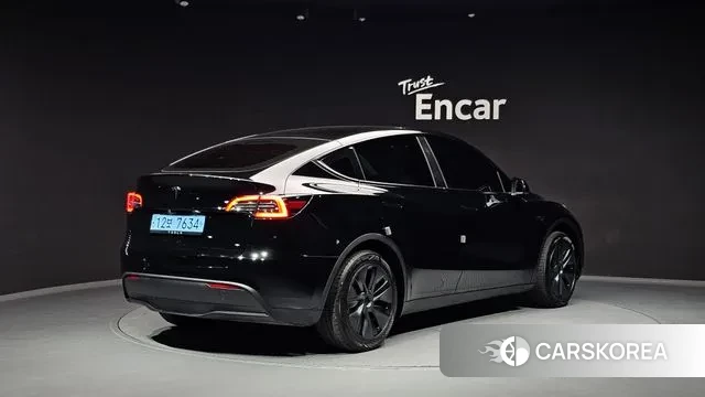 Tesla Model Y id 3426295 из Кореи 12