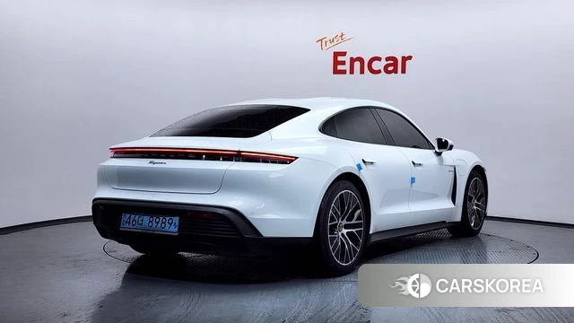 Porsche Taycan id 3806312 из Кореи 12