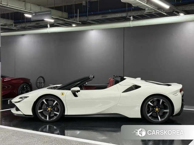 Ferrari SF90 Spider id 4186461 из Кореи 11