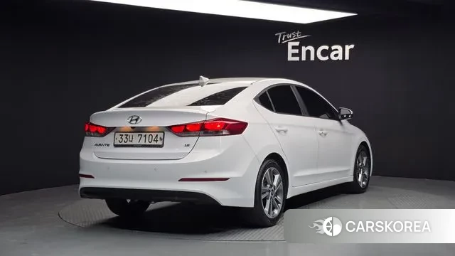 Hyundai Avante AD id 3714048 из Кореи 12