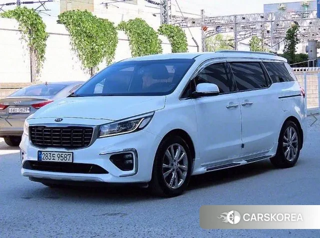 Kia The New Carnival id 3403134 из Кореи 12