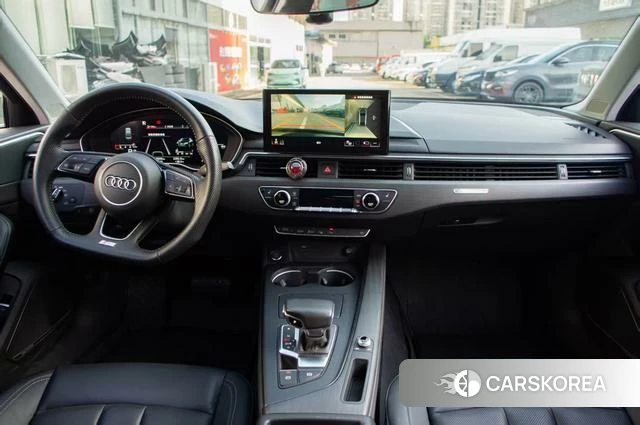 Audi A4L 2021 Белый из Китая, фото 2