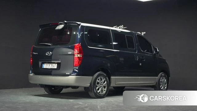 Hyundai The New Grand Starex id 3936680 из Кореи 12