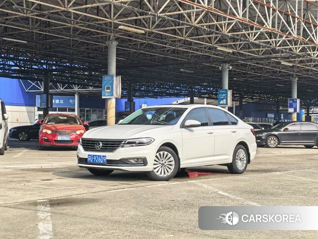 Volkswagen Lavida 2021 Белый из Китая, фото 3