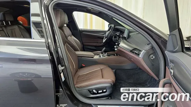 BMW 5 Series (G30) id 2658973 из Кореи 12