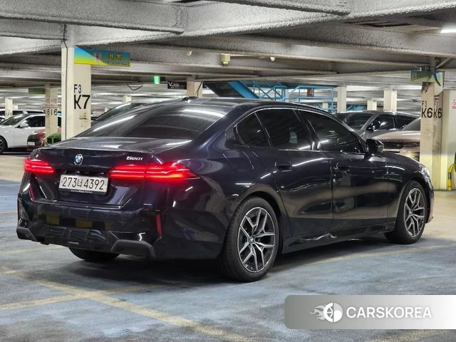 BMW 5 Series (G60) id 4724088 из Кореи 12