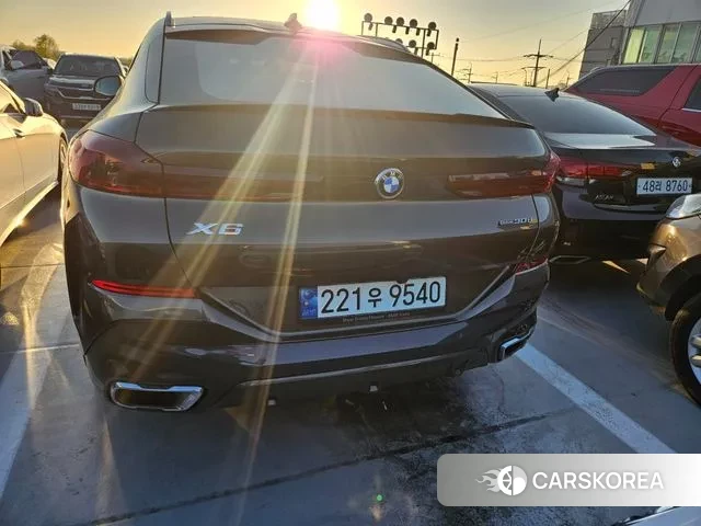 BMW X6 (G06) 2022 Черный из Кореи, фото 2