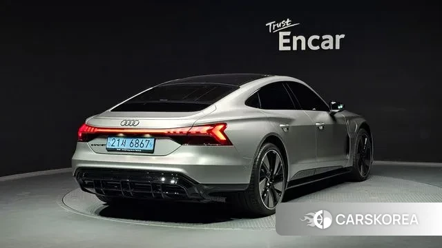 Audi e-Tron GT id 3355100 из Кореи 12