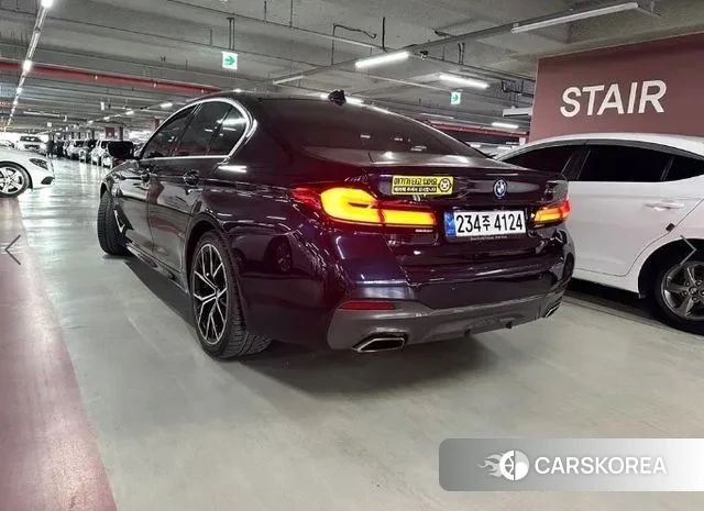 BMW 5 Series (G30) id 3453637 из Кореи 12