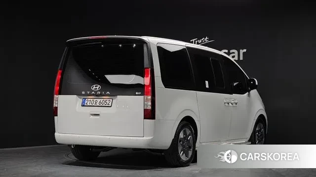 Hyundai Staria id 3711180 из Кореи 12