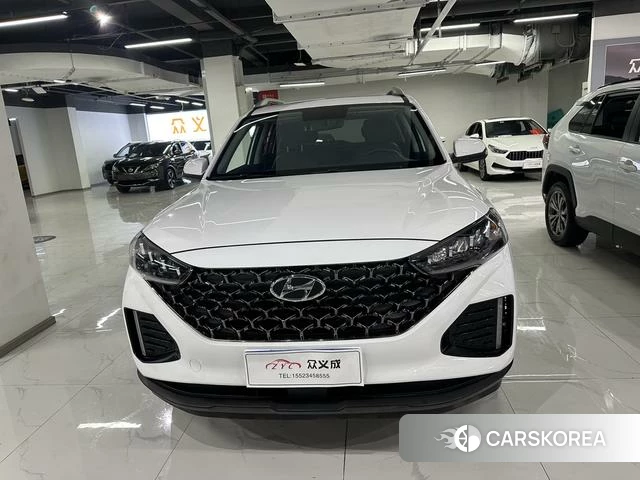 Hyundai ix35 2023 Белый из Китая, фото 2