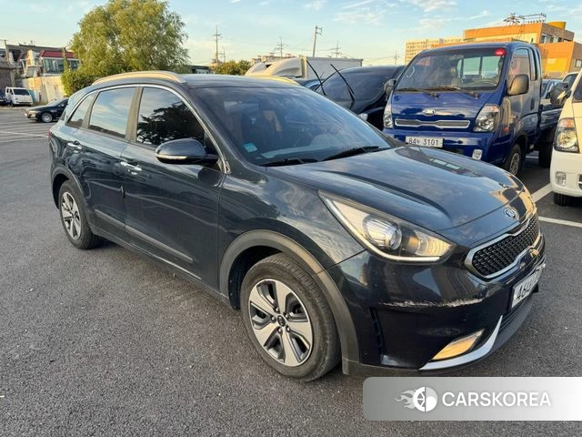 Kia Niro 2018 Черный из Кореи, фото 3