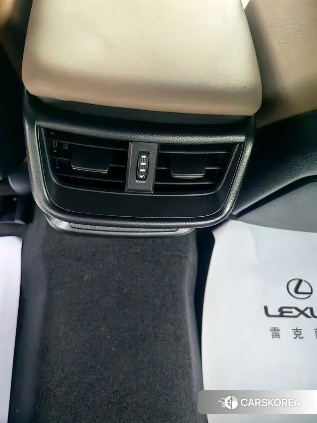 Lexus ES id 4182733 из Китая 7