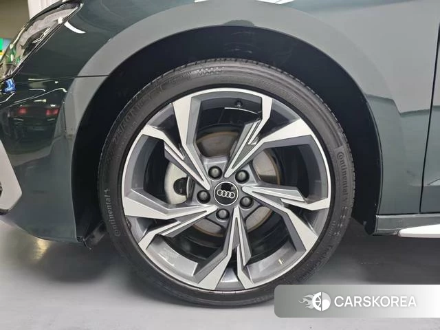 Audi A3 id 4278663 из Китая 10