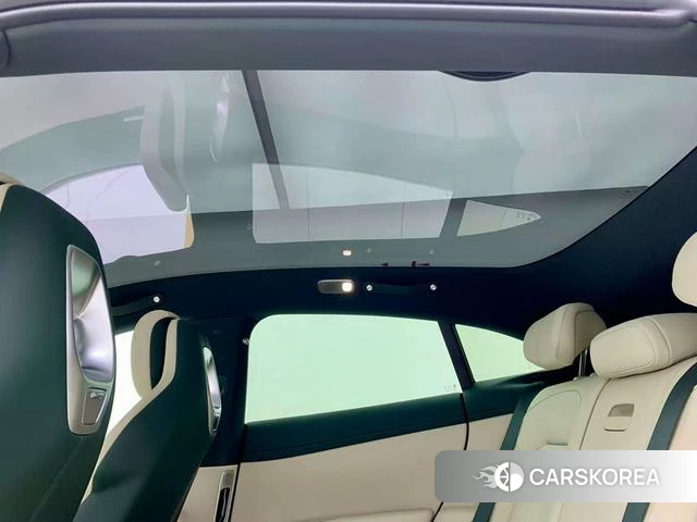 Xiaomi Car Xiaomi YU7 id 3890487 из Китая 12